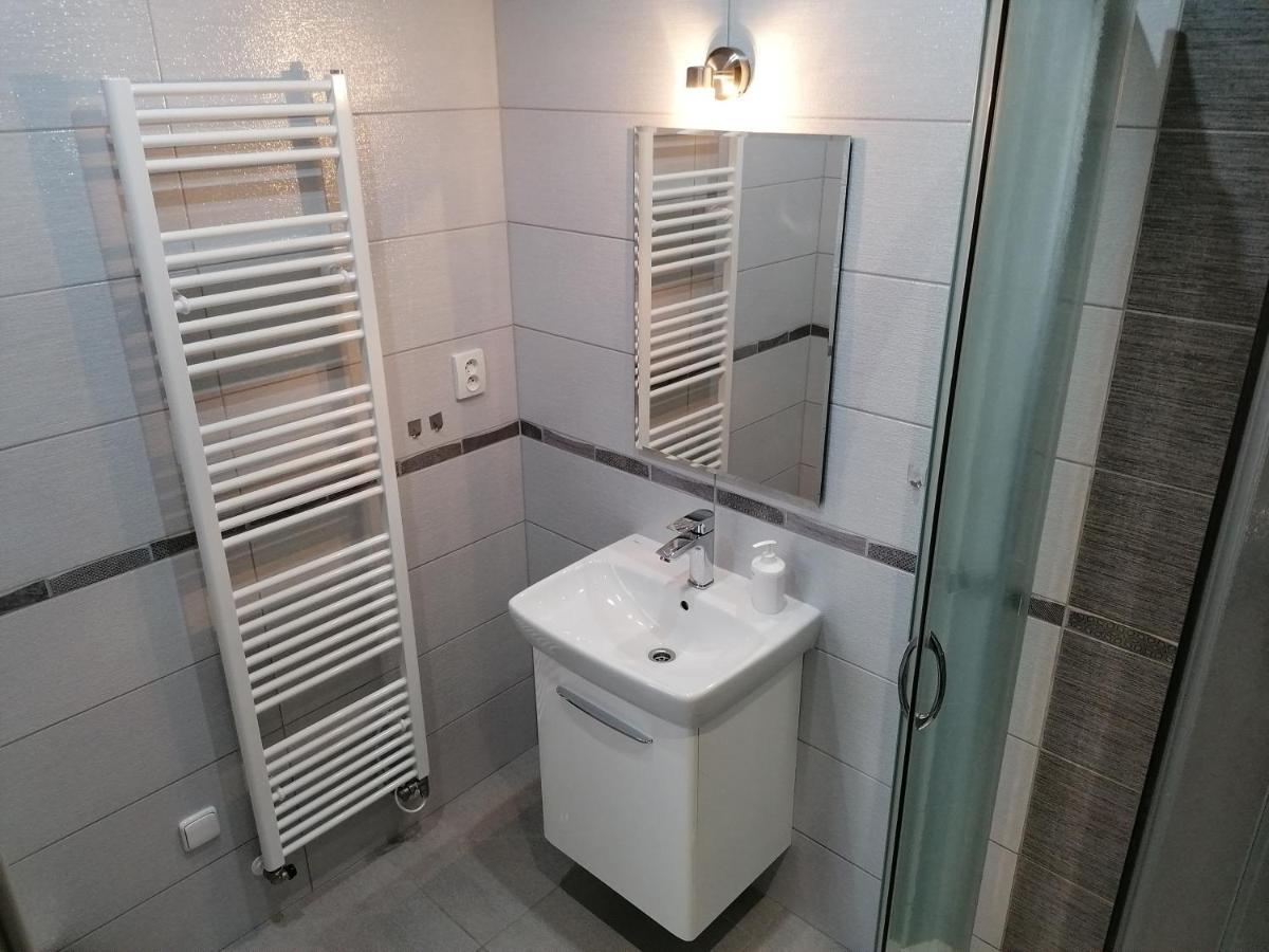 Ubytovani Na Spaciru Mikulov Exteriör bild
