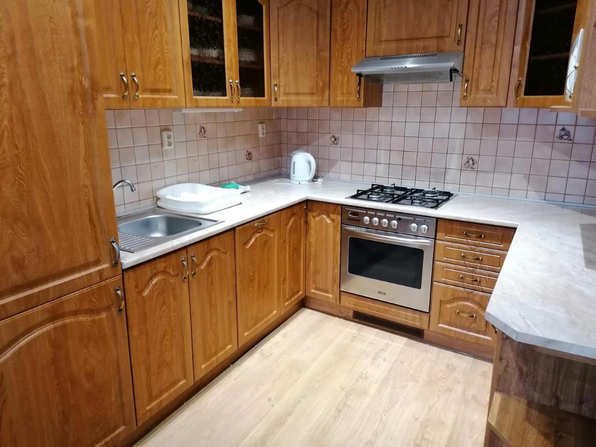 Ubytovani Na Spaciru Mikulov Exteriör bild
